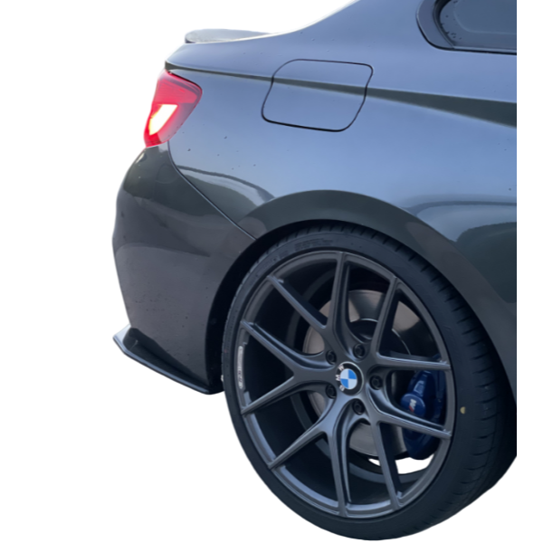 Carbon Fiber Rear Bumper for BMW 2 Series F22 F23 235i  240i (Does not fit with M package)